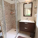 Charming With Jacuzzi At 200m From Beaches *