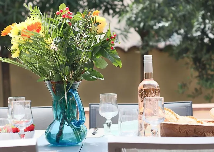 Charming With Jacuzzi At 200m From Beaches Villa Antibes