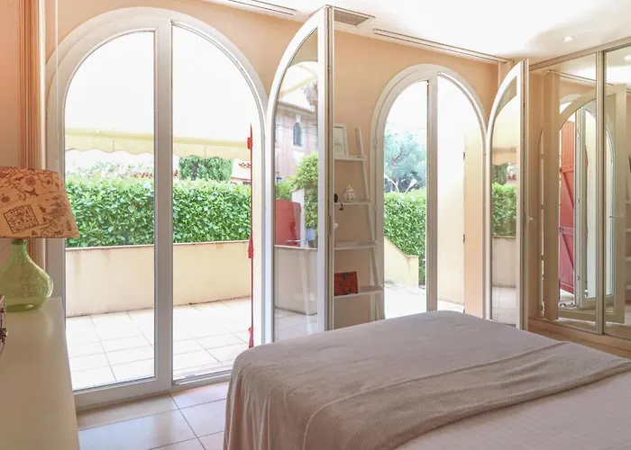 Villa Charming With Jacuzzi At 200m From Beaches